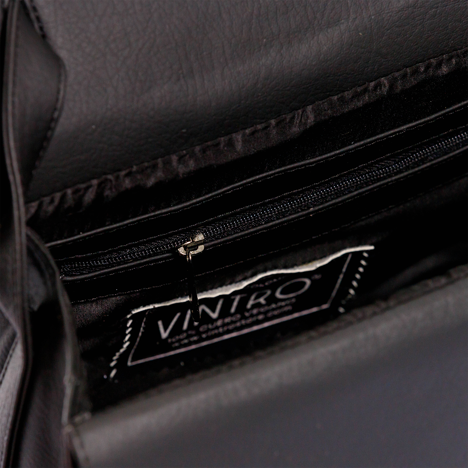 DANDY HANDBAG  BLACK WITH CHAIN STRAP