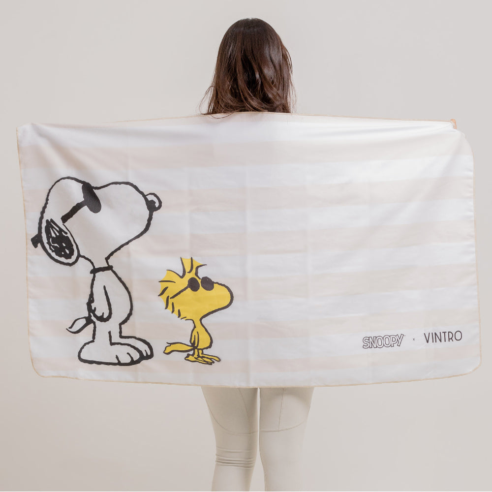 SNOOPY STRIPS TRAVEL TOWEL